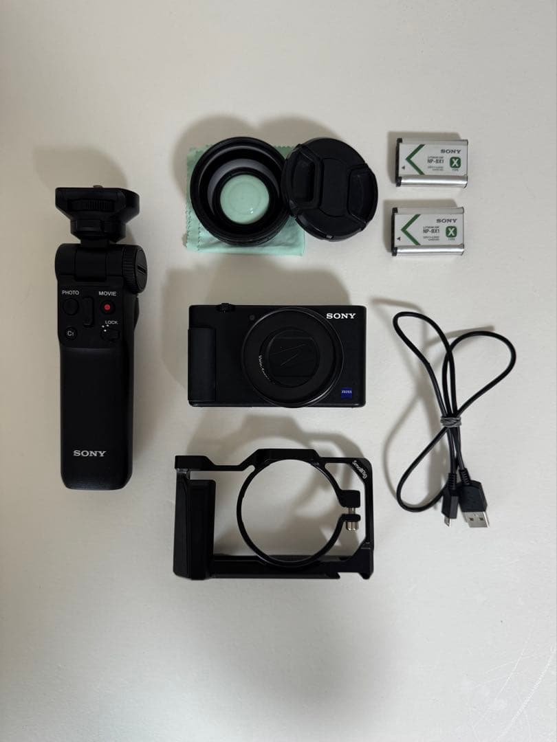 SONY(ソニー) ZV-1 コンパクトデジタルカメラ VLOGCAM SONY VLOGCAM ZV-1 (B) [ブラック] 価格比較 - 価格.com