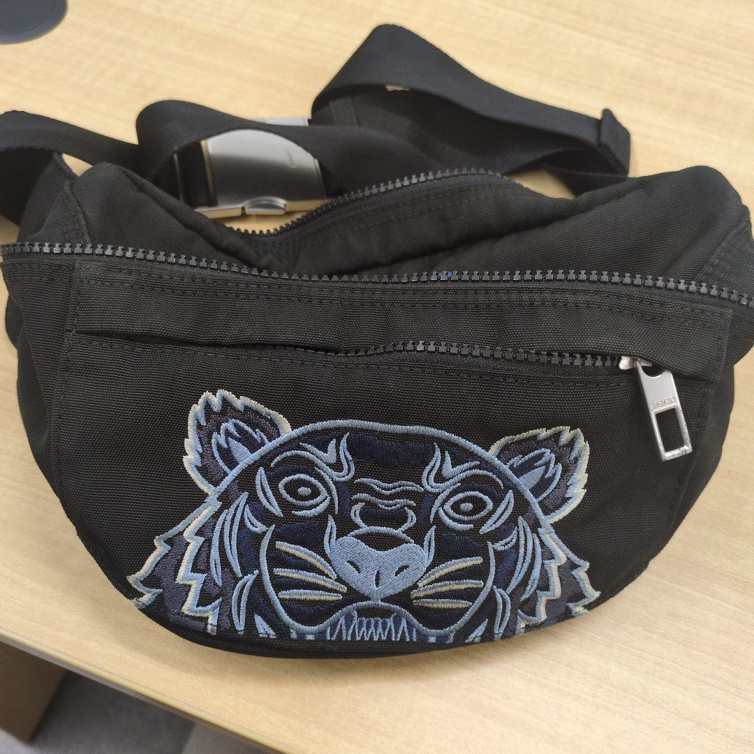 KENZO トラ刺繍 ボディバッグ - メルカリ