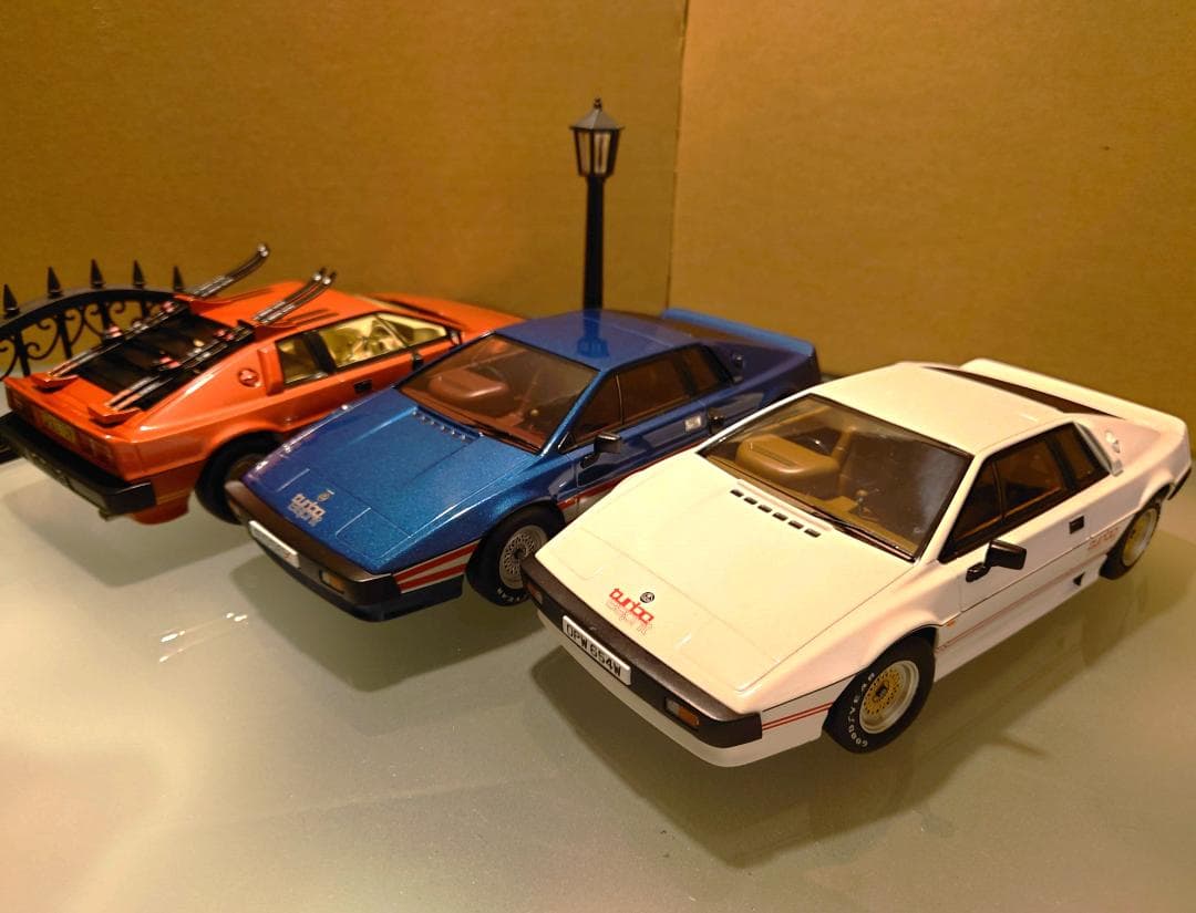 1/18 ロータスエスプリターボ ブルー 1981 Lotus Esprit - メルカリ