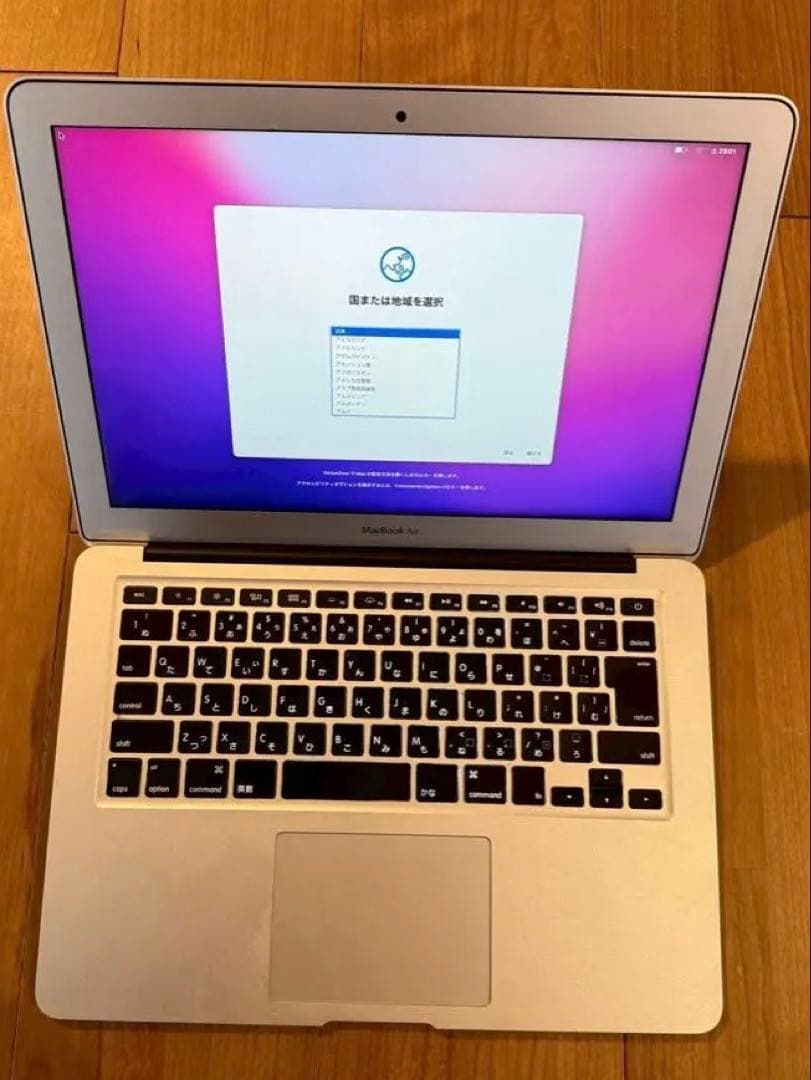 MacBook Air 13 inch 2017 intel 箱付き Amazon.com: Apple Macbook Air 2017 with 1.8GHz Intel Core i5 (13