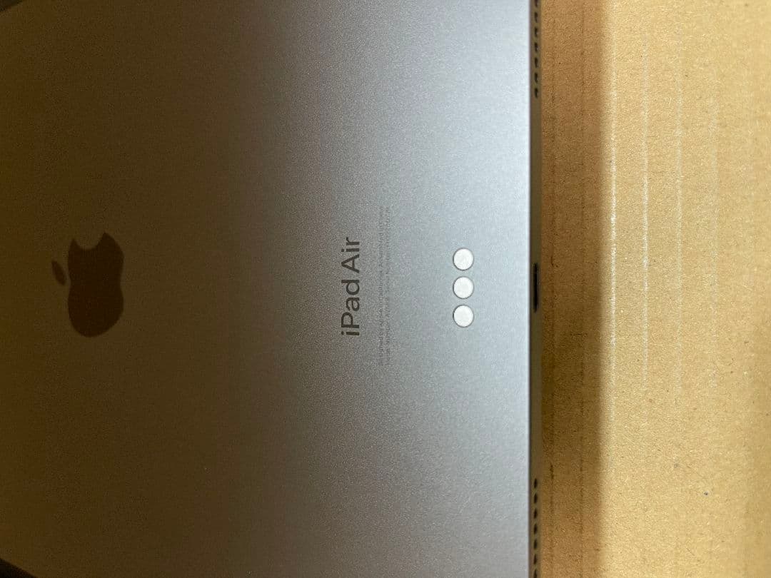 ジャンク】 iPad Air 第5世代 64GB Wi-Fi スペースグレイ - メルカリ