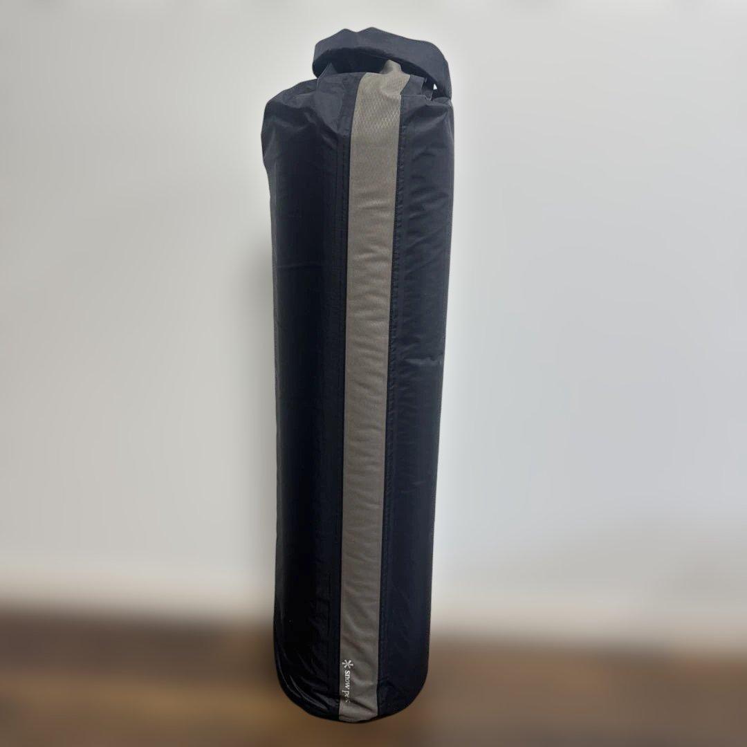 スリーピングマット収納バッグ 黒 Amazon｜高耐久折りたたみ式マットレス収納バッグ 三つ折りメモリー