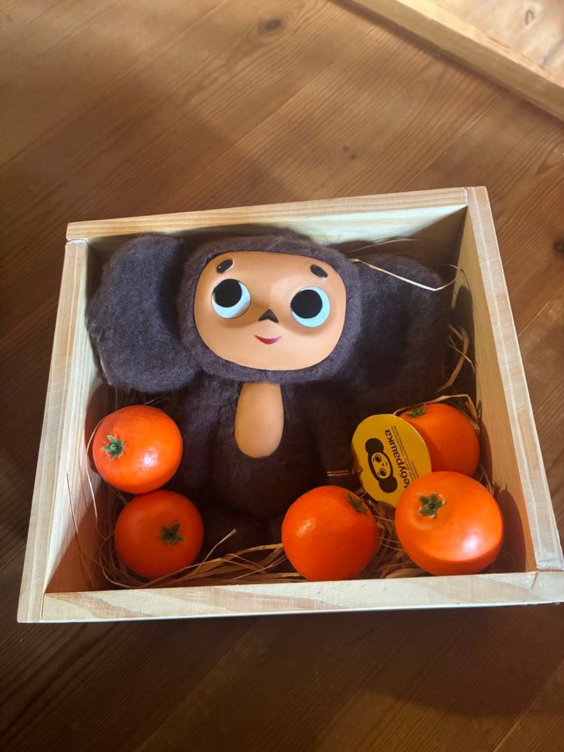 チェブラーシカ ぬいぐるみ オレンジ木箱 - メルカリ