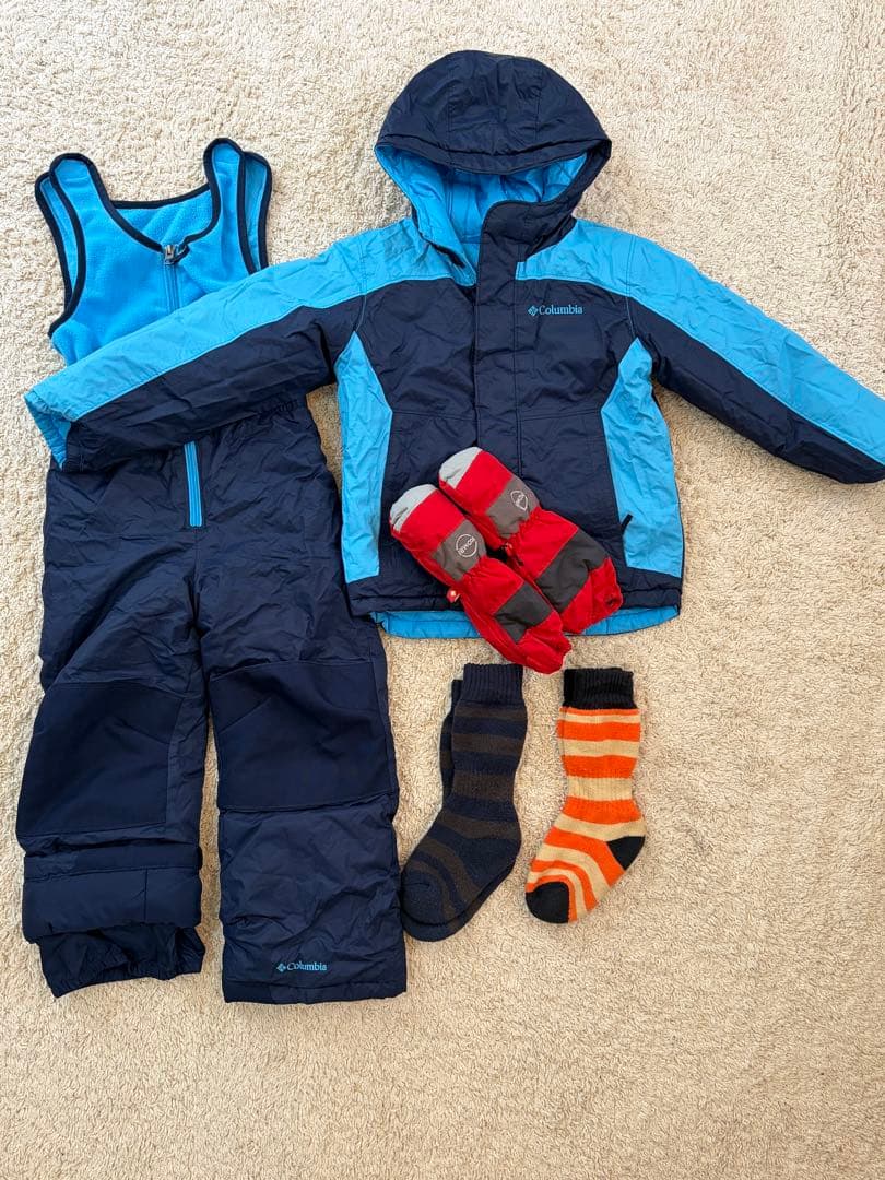 Columbia 子ども用スキーウェアセット 100-110 - メルカリ