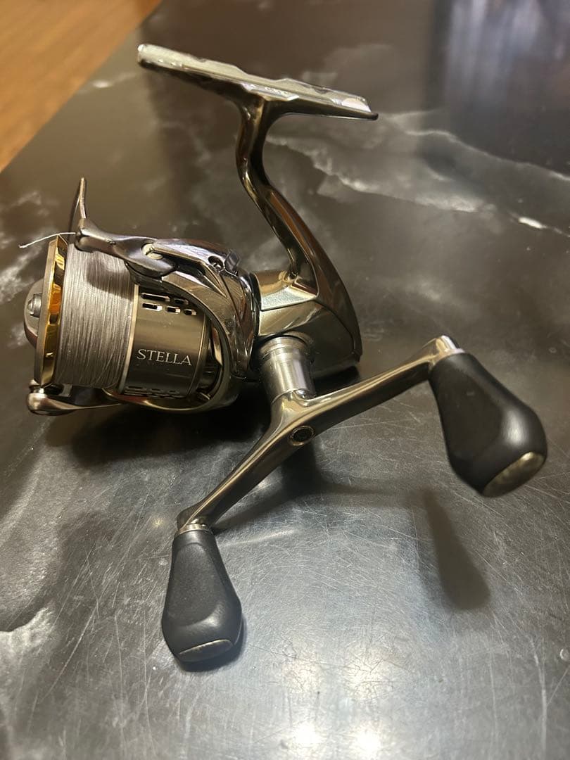 シマノ　SHIMANO 18ステラ C3000SDHHG Amazon | シマノ(SHIMANO) スピニングリール 18 ステラ C3000SDHHG