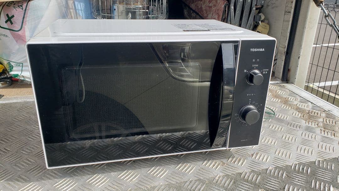 TOSHIBA 東芝 単機能　電子レンジ ER-M17Yフラット　2024年製 単機能レンジ・17L・フラット ホワイト ER-M17Y(W) [17L /50/60Hz