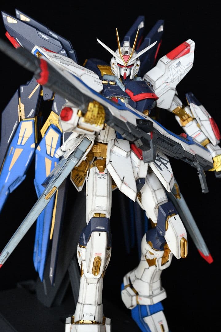 完成品PGストライクフリーダムガンダム/エアブラシ部分塗装・パステルシャドウ仕上