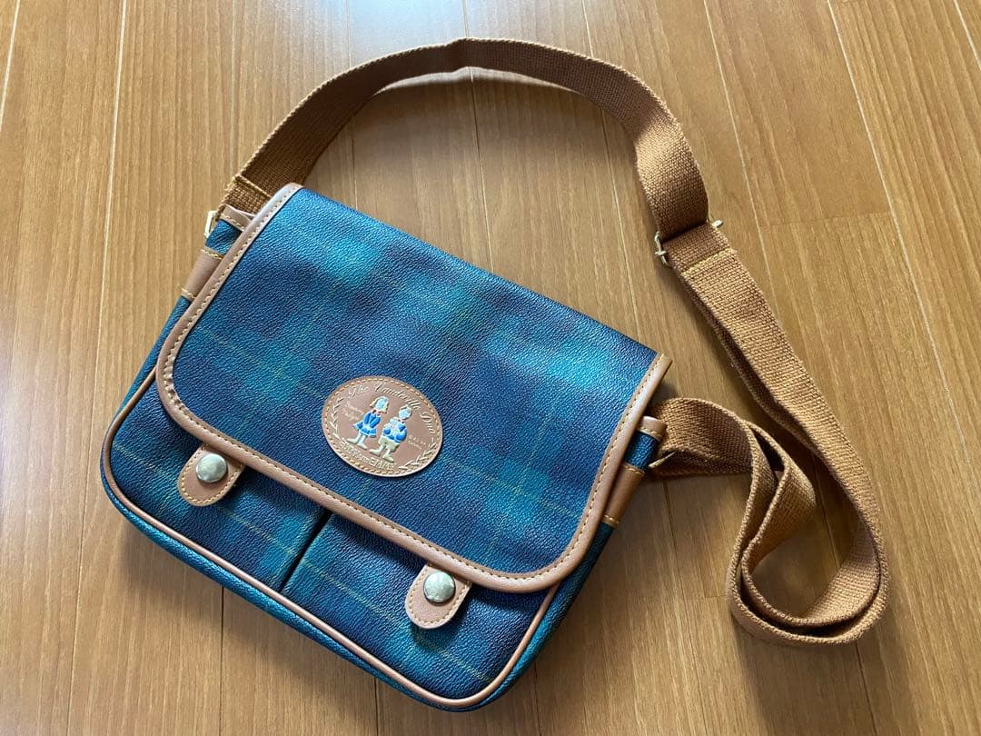 レトロ サンリオ ザ ボードビルデュオ ショルダーバッグ - メルカリ