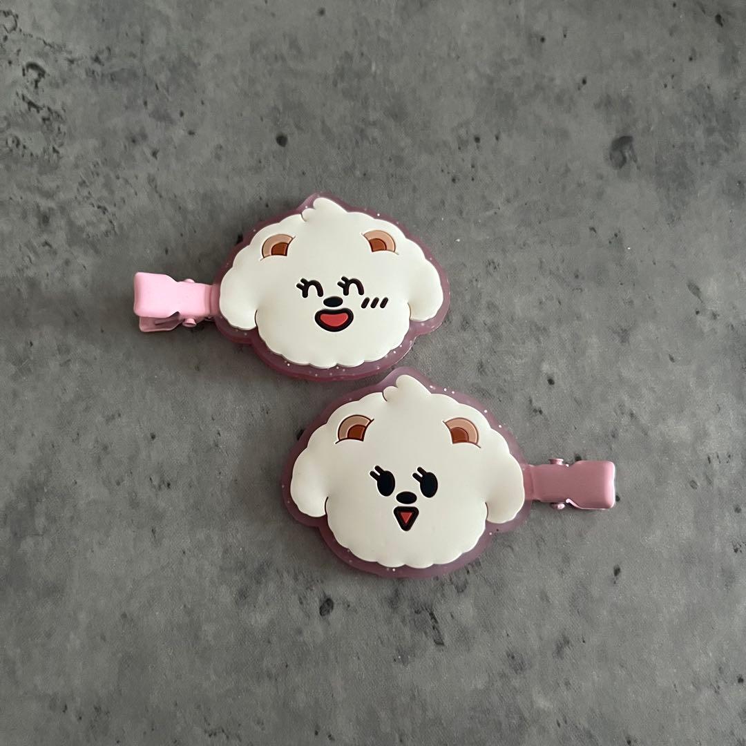 TXT トゥバ カプセルトイ バムグッ ヘアクリップ - メルカリ