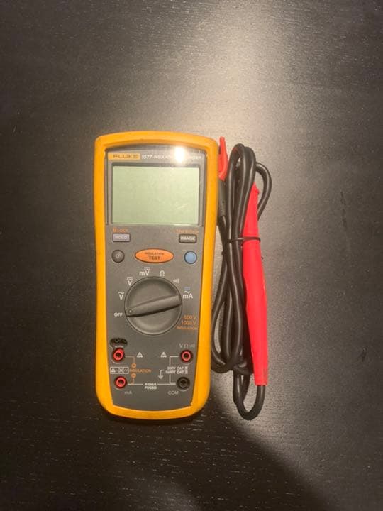 FLUKE 絶縁マルチメーター　1577 FLUKE-1577【ワケあり】 FLUKE-1577 絶縁マルチメーター 1個 フルーク