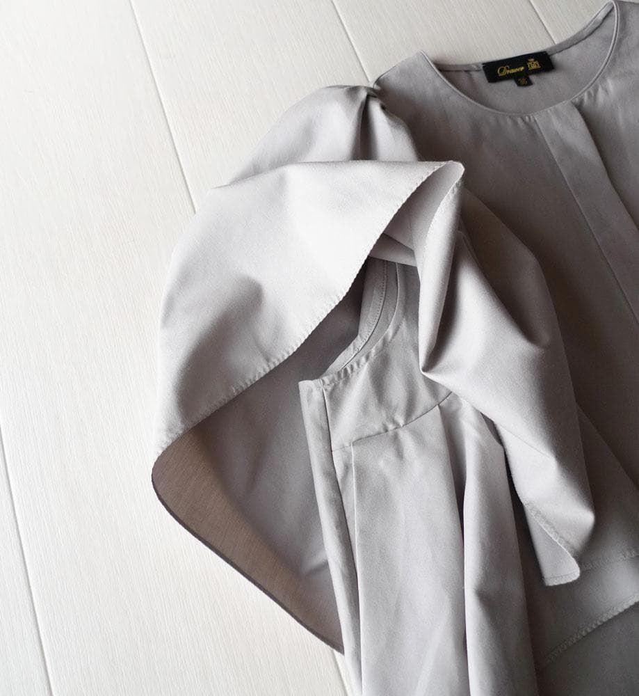 □専用□美品 ドゥロワー 定価7,4万 フレアスリーブのブラウス Drawer