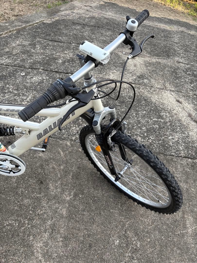 Minami Yuukiさん専用 バリアント・フルサスMTB(26㌅) - メルカリ