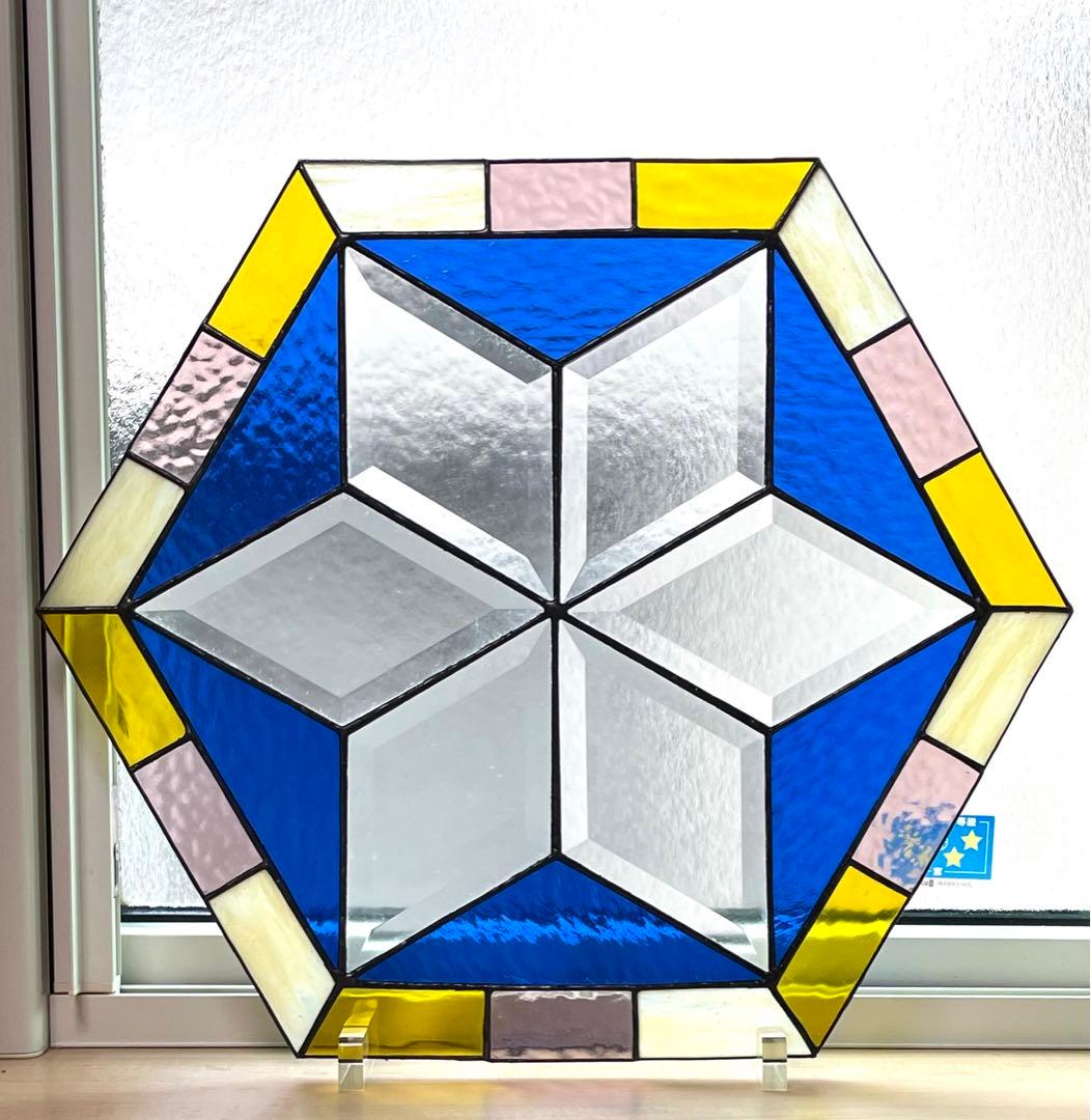 西林由佳さんの絵画