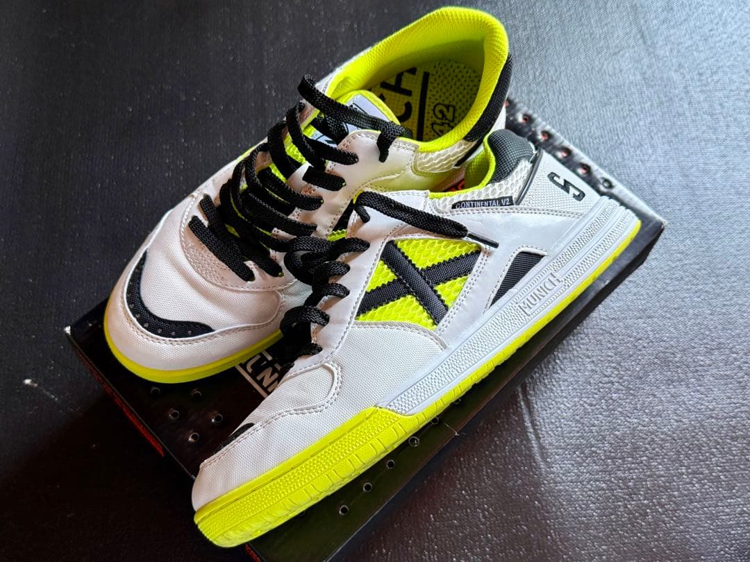 MUNICH continentalv2 人工皮革 EU42/27cm - メルカリ