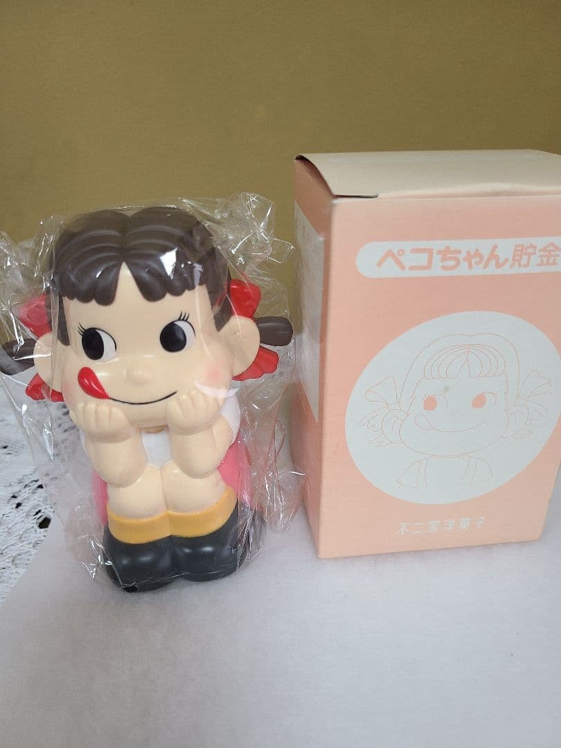 不二家ペコちゃんの貯金箱 - メルカリ
