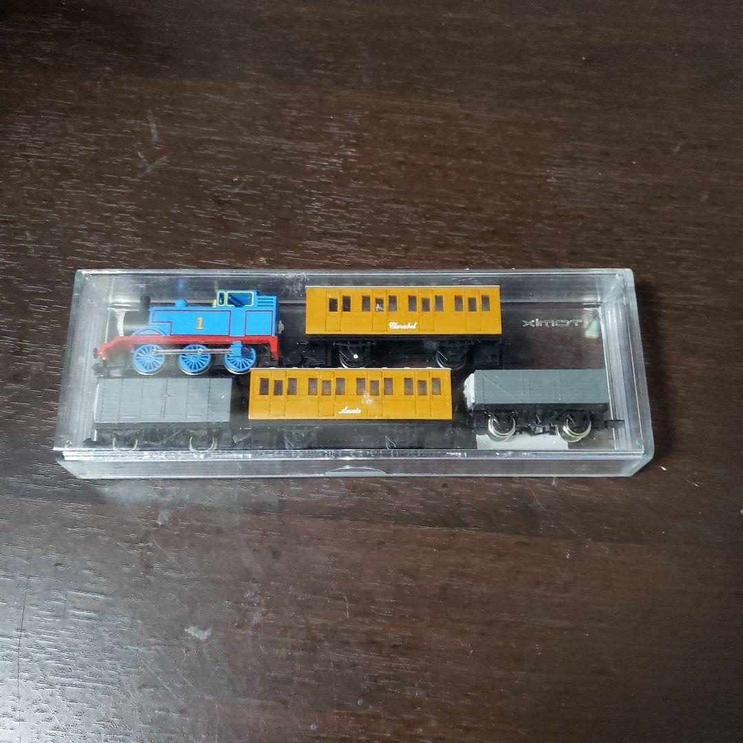 トミックス 機関トーマス と貨車フライホイール搭載車 - メルカリ