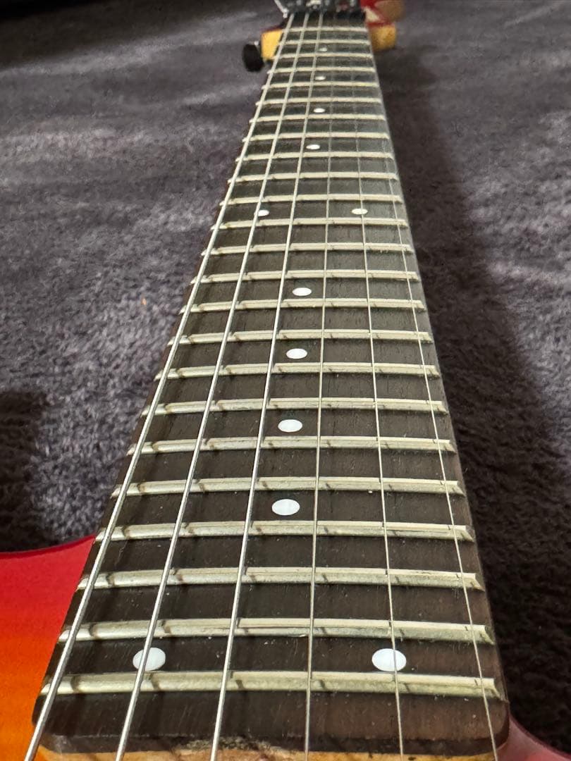 レア！　FERNANDES FR-85 チェリーサンバースト