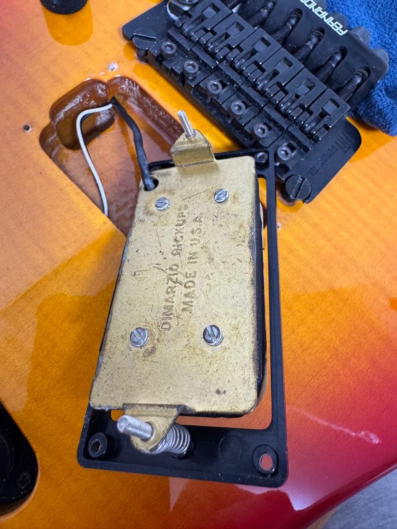 レア！　FERNANDES FR-85 チェリーサンバースト