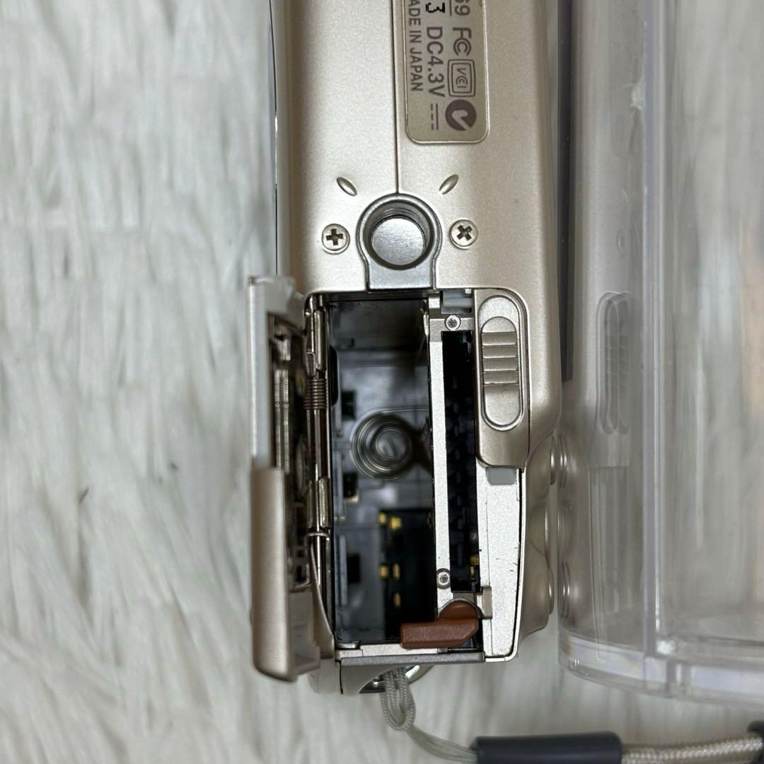 Canon カメラ IXY 700 PC1169 充電器 箱 コンデジ 動作品 - メルカリ