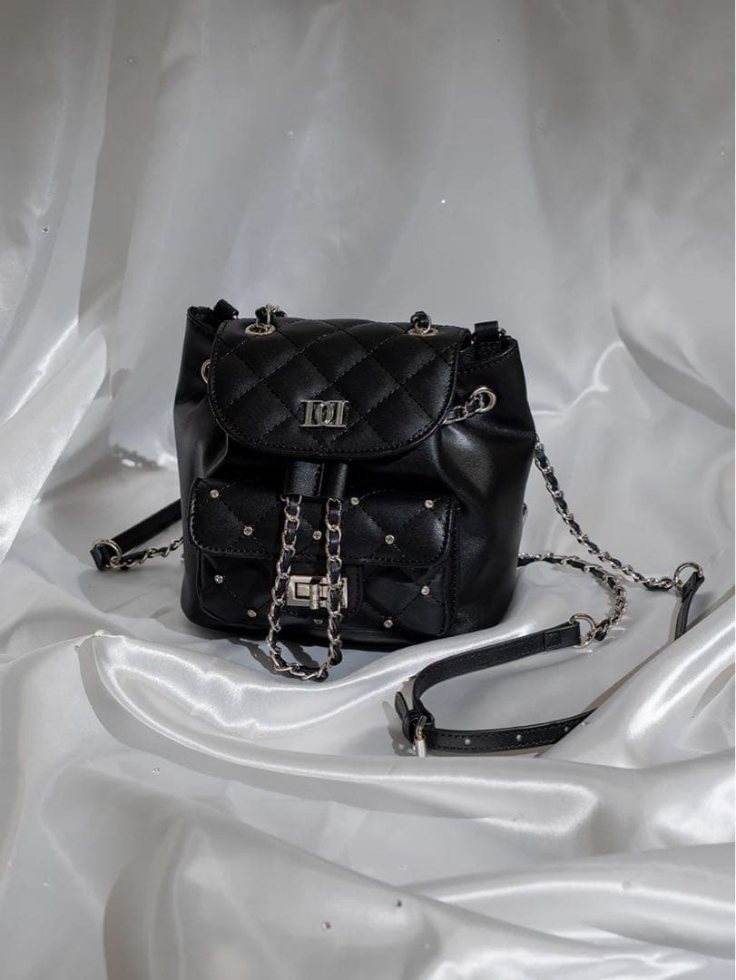 darich キルティングビジューミニリュック black - メルカリ