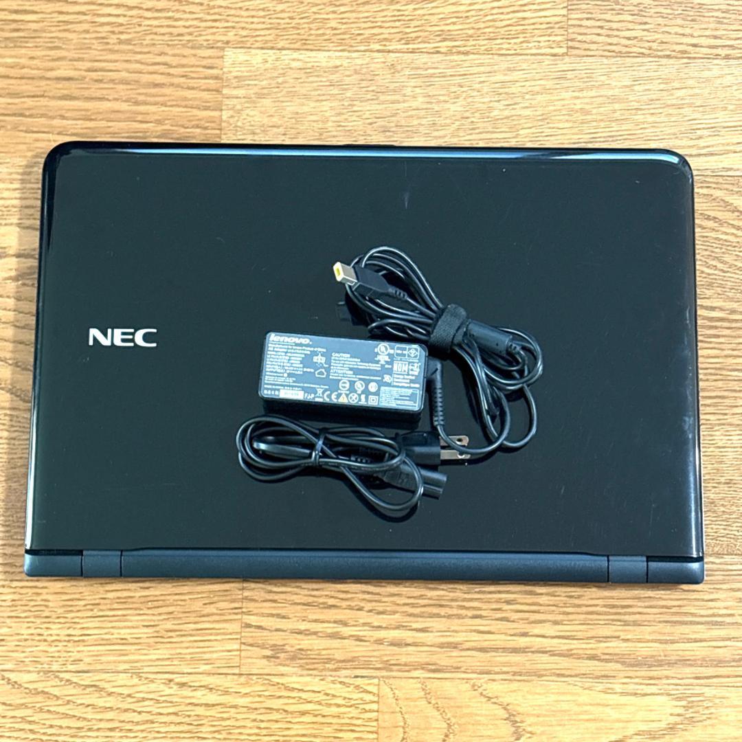 美品！初心者向け大画面/ノートパソコン/DVD/カメラ/Windows11 - メルカリ