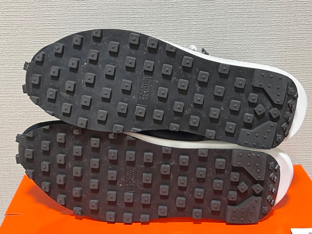 【美品】サカイ × ナイキ LD ワッフル \"ブラック\"