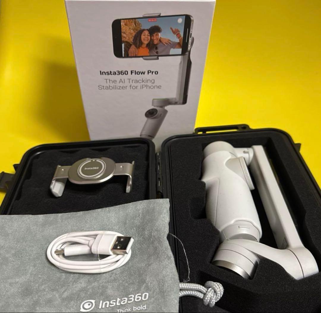 Insta360 Flow Pro 、ハードケース付き Amazon.co.jp: Insta360 Flow Pro/Insta360 Flow 対応 収納ケース PU