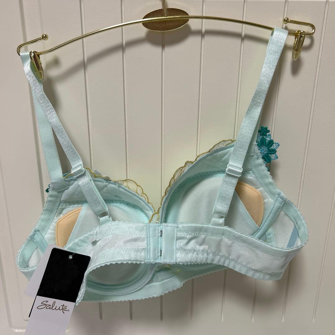 ワコール サルート ブラジャー ショーツ D70M - メルカリ