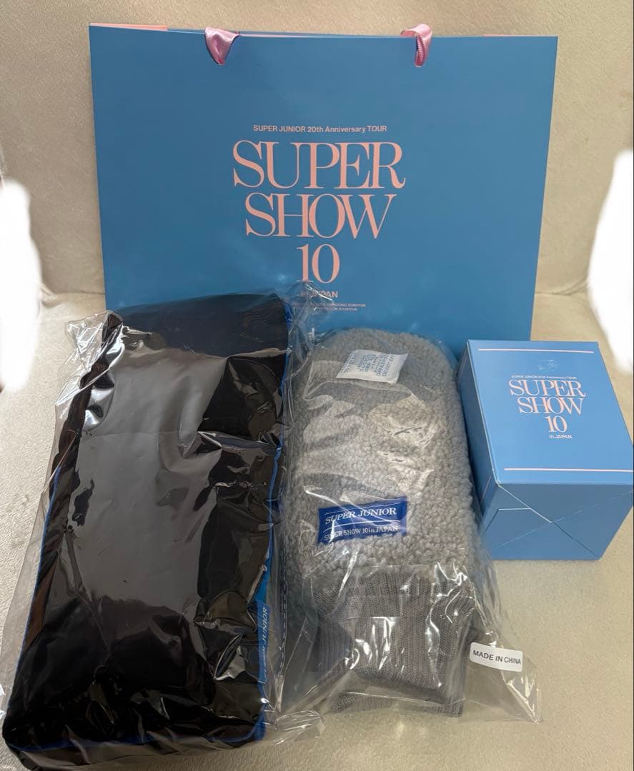 SUPER JUNIOR アプグレ グッズ 4点セット プレミアム - メルカリ