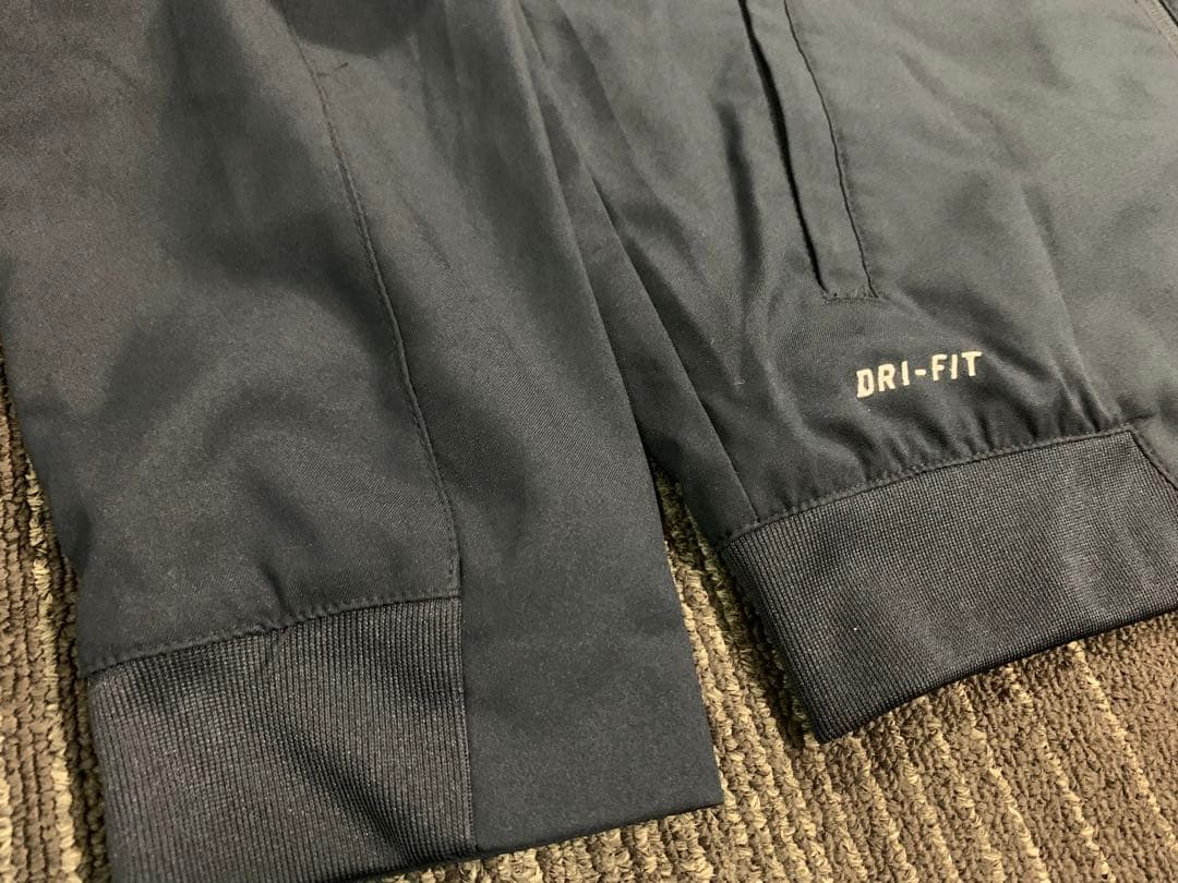 極美品 NIKE 鹿島アントラーズ ナイロンジャケット M 支給品 ジャージ