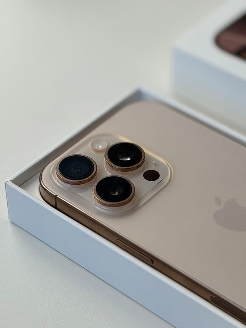 【交換後未使用】iPhone16 Pro 1TB デザートチタニウムSIMフリー Apple iPhone 16 Pro 1TB SIMフリー [デザートチタニウム] 価格比較