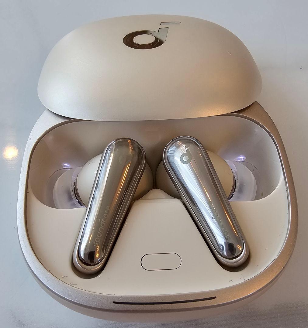 Anker Soundcore Liberty 4 シャンパンゴールド - メルカリ