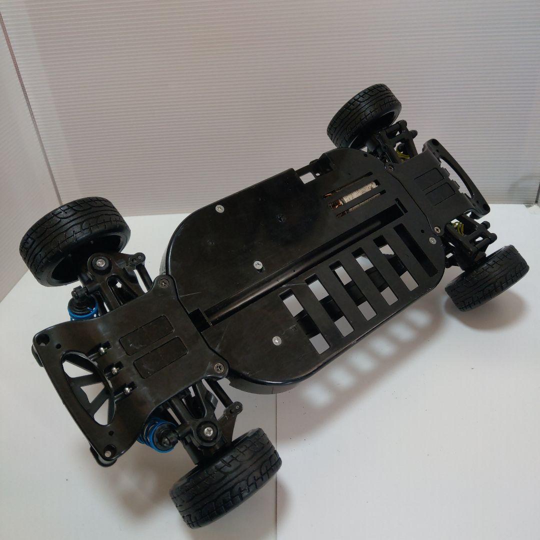 タミヤ　ラジコン　TT-01シャーシ　ボディ付き