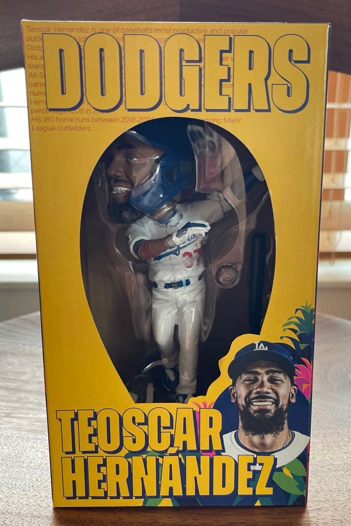 Dodgers Teoscar Hernandez フィギュア テオスカー・ヘルナンデス ボブルヘッドフィギュア - メルカリ