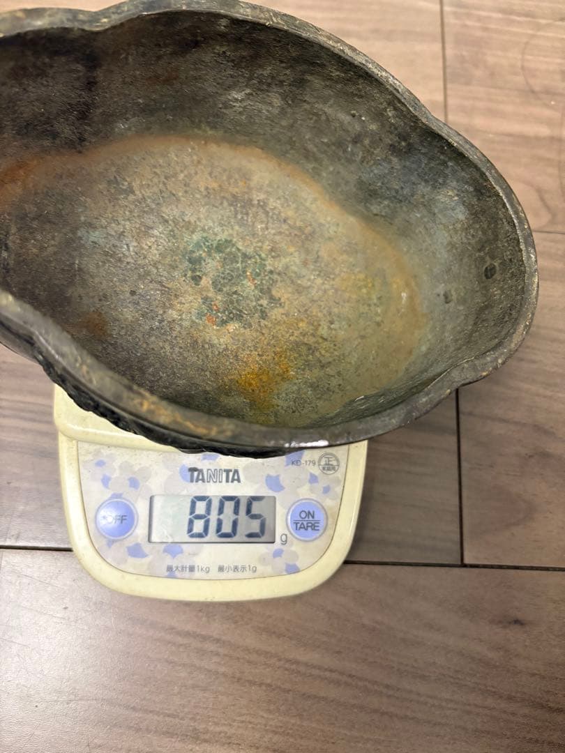 銅器 小振り 水盤 砂鉢 華道 花器 煎茶道具 茶室 花鳥図 古銅製 時代物