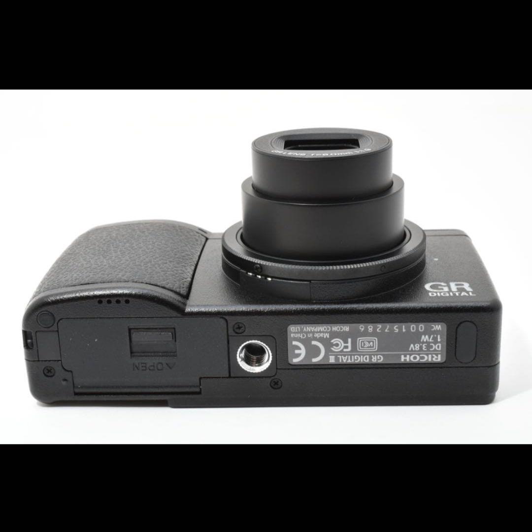 ■ 美品 ■《S数 70回》リコー　RICOH GR DIGITAL III