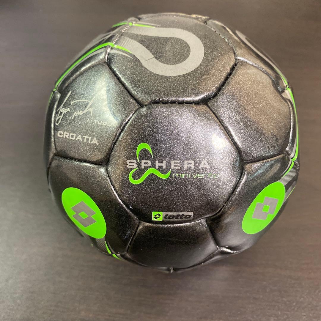 lotto サイン入サッカーボール1号 楽天市場】チェルシー オフィシャル 1号球 選手サイン入り GLD