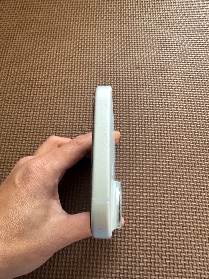 《美品》iPhone 16 中国版 ホワイト 128GB 物理消音ボタンあり