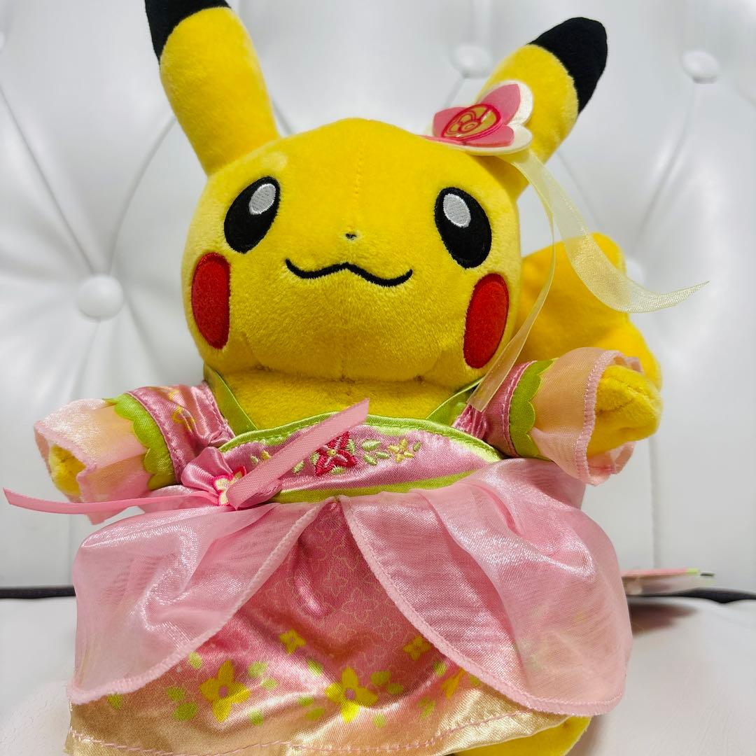 海外限定 ポケモン ピカチュウ 2体セット 漢服コスチューム　pokemon