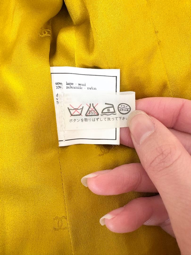 CHANEL ココマーク ツイードワンピースコート からし色 - メルカリ