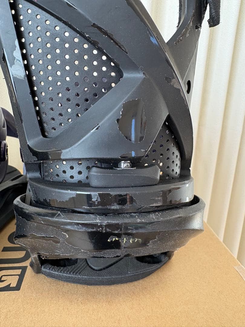 お値下②スノーボードセット ヨネックス【スリーク142cm】バートン