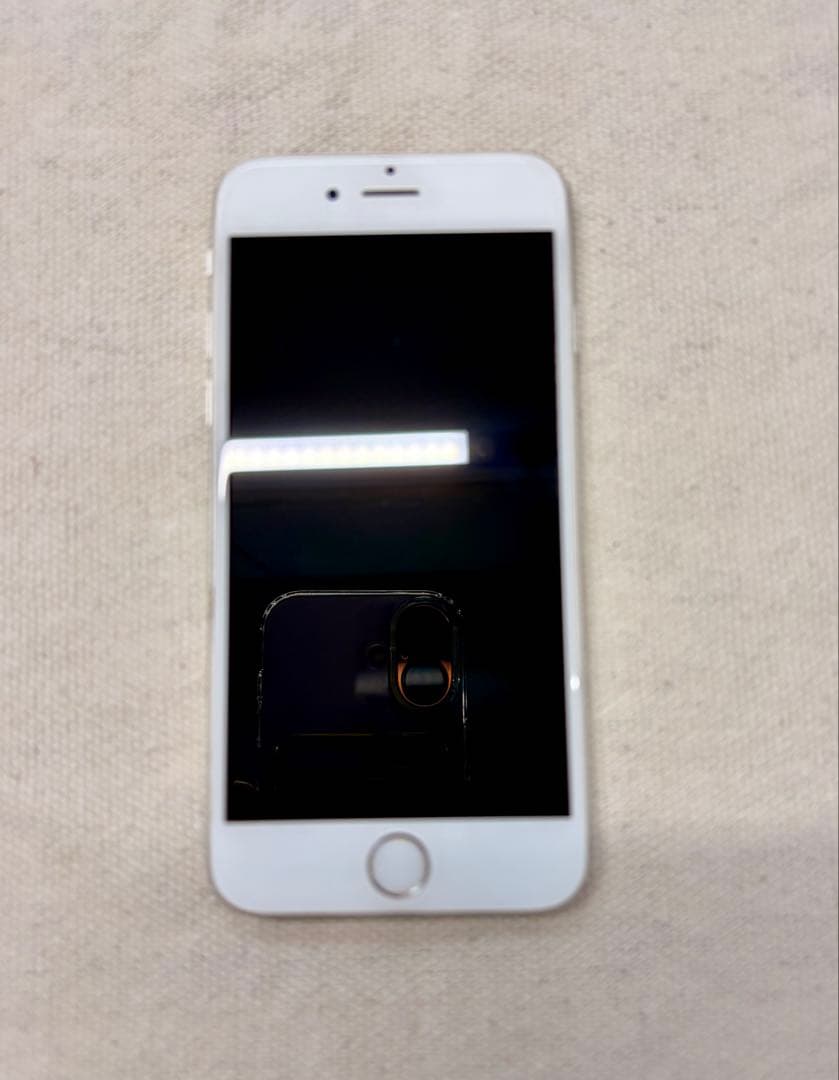 Apple iPhone 6s シルバー 本体 64GB バッテリー100% - メルカリ