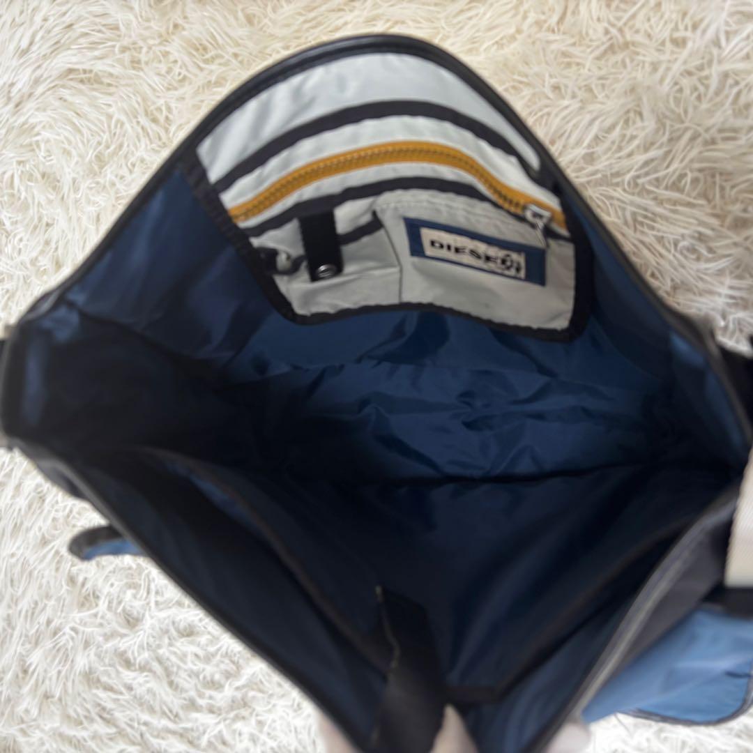 DIESEL✨大容量メッセンジャーバッグ レザー×ナイロン ロゴ刻印 y2k