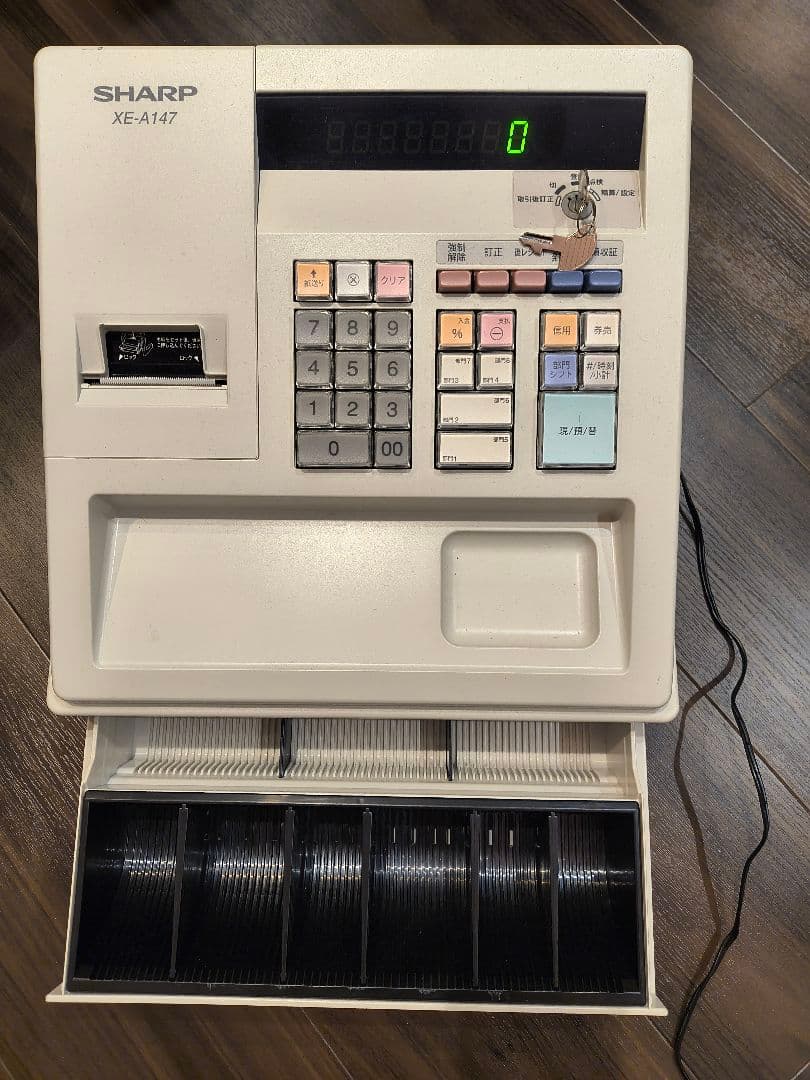 SHARP XE-A147 レジスター ホワイト　レジ Amazon | シャープ 電子レジスタ 8部門 ホワイト系 XE-A147-W
