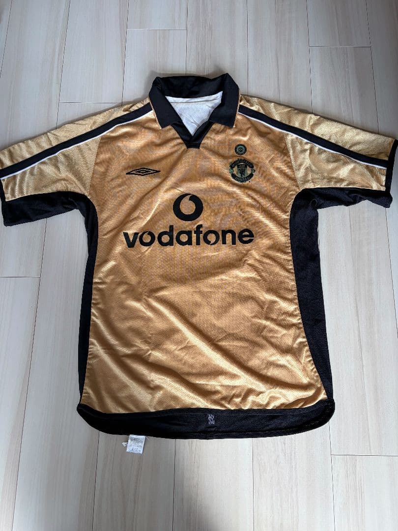 マンチェスターユナイテッド 100周年リバーシブルユニフォーム - メルカリ