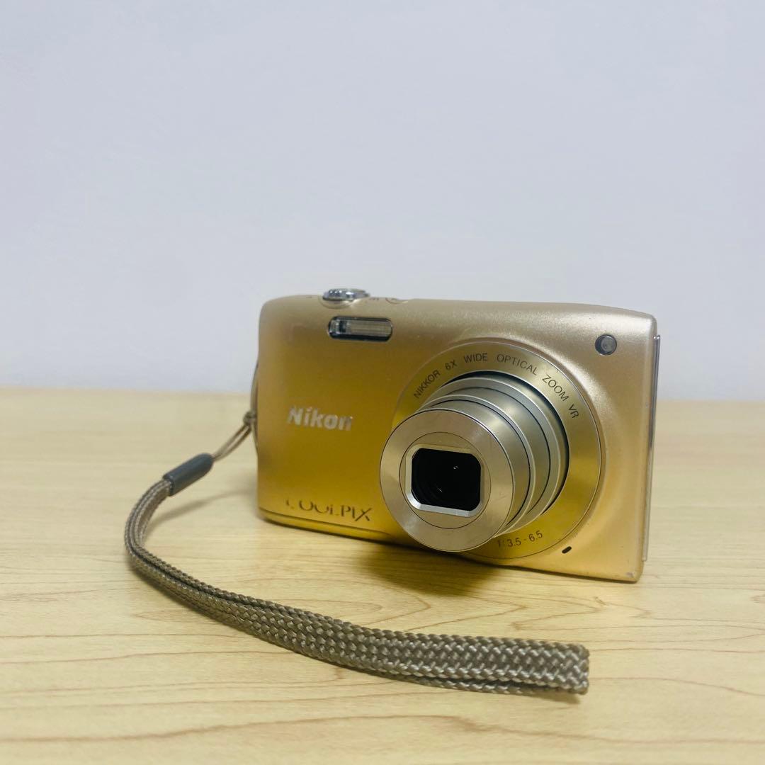 Nikon COOLPIX S3300 ゴールド デジタルカメラ - メルカリ