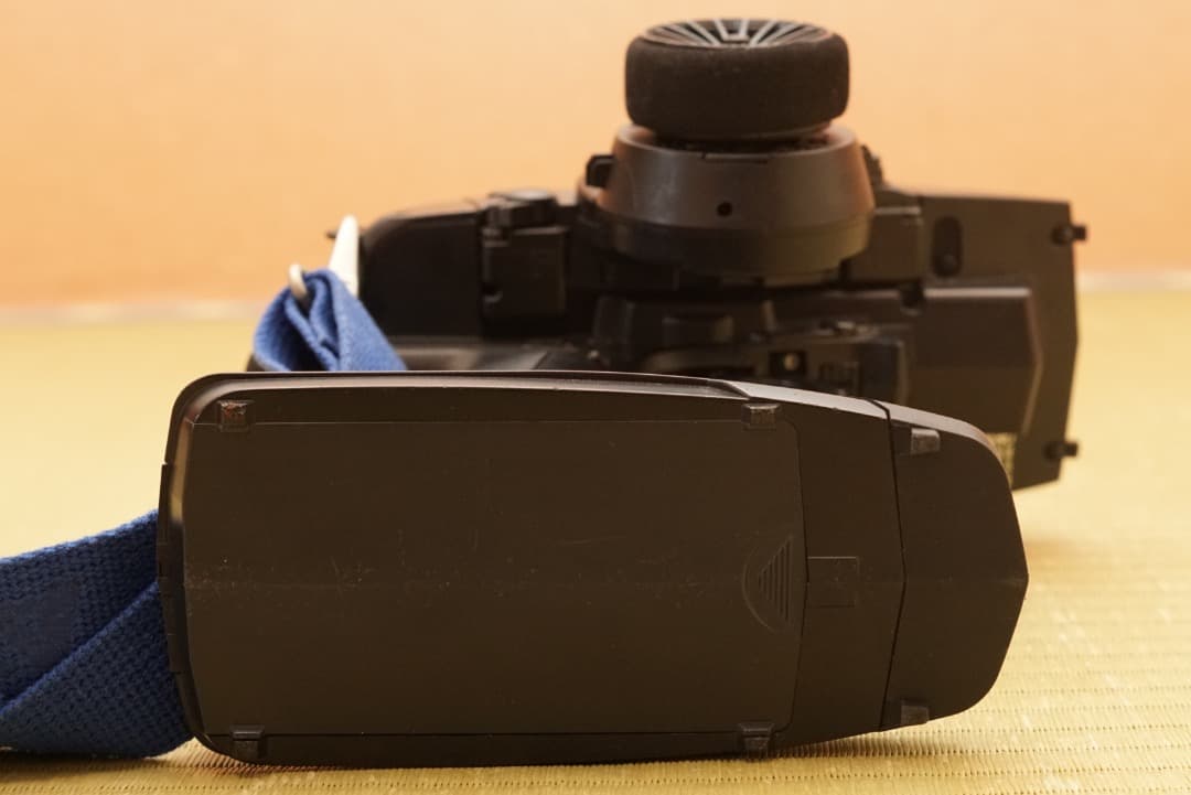 SANWA (サンワ) M12S RS 送信機 純正Li-Feバッテリー付