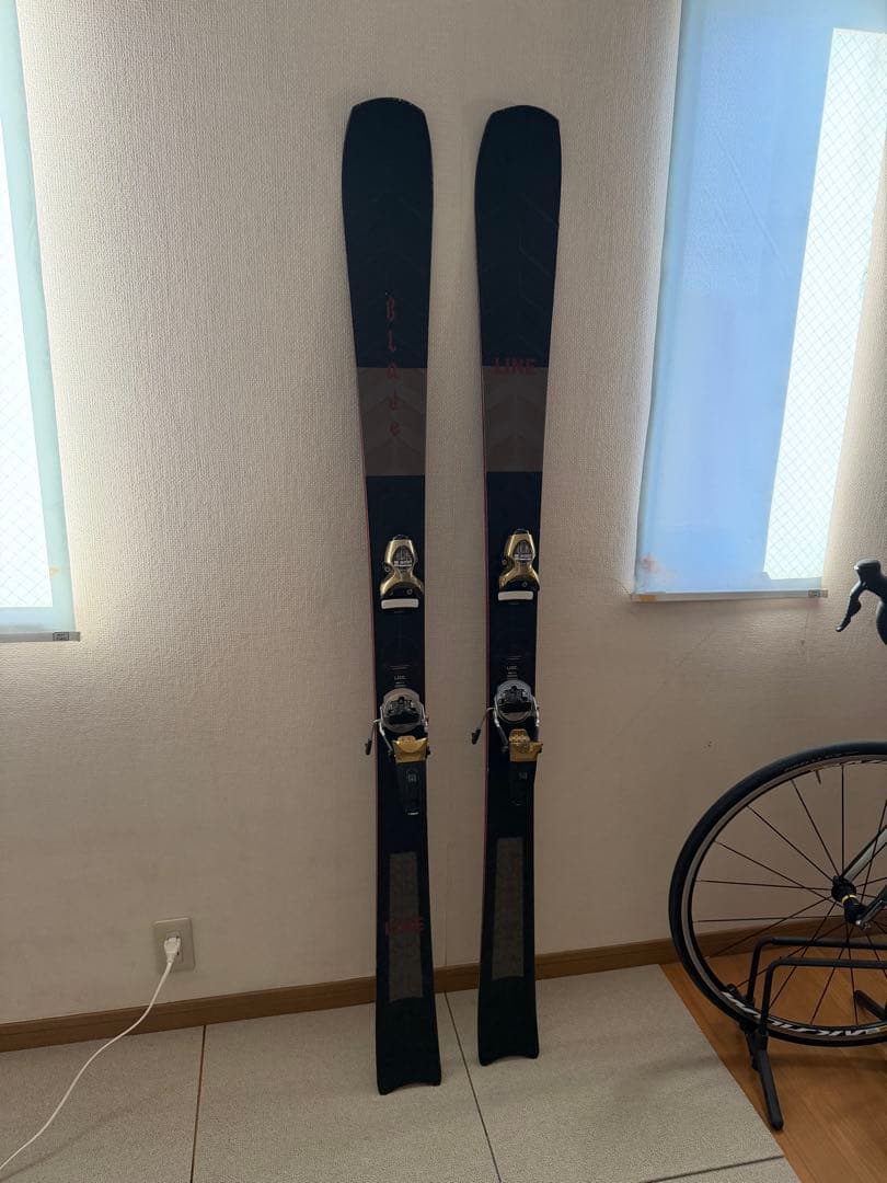 スキー LINE BLADE 176 Look pivot 68203.zoom.jpg?t=1765954711