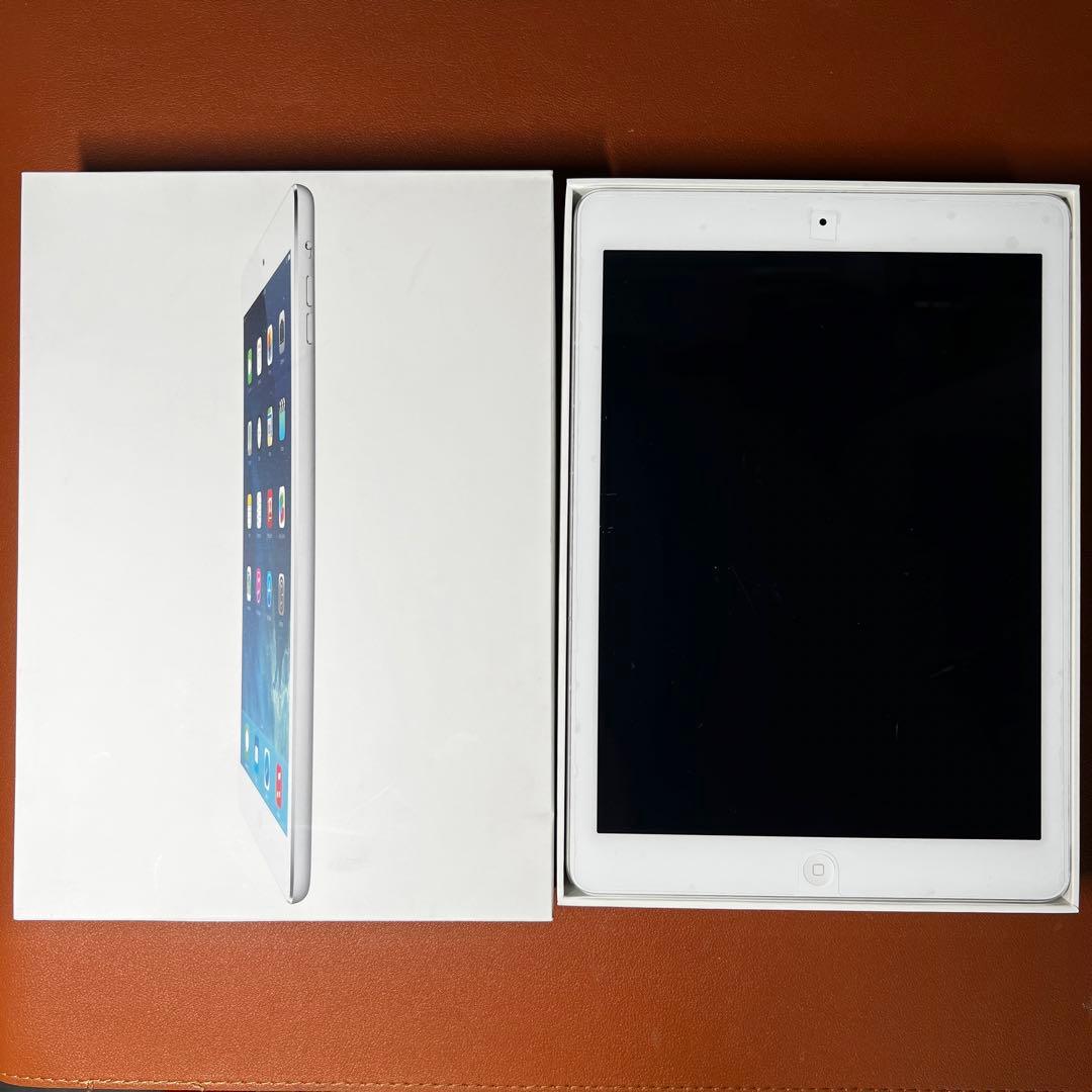 iPad Air Wi-Fiモデル 16GB MD788J/A シルバー - メルカリ