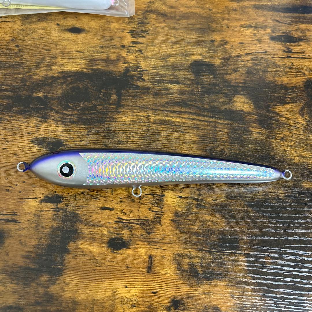 ローカルスタンダード　ダイブベイト240 LOCAL STANDARD(ローカルスタンダード) DiveBait (ダイブベイト) 240R